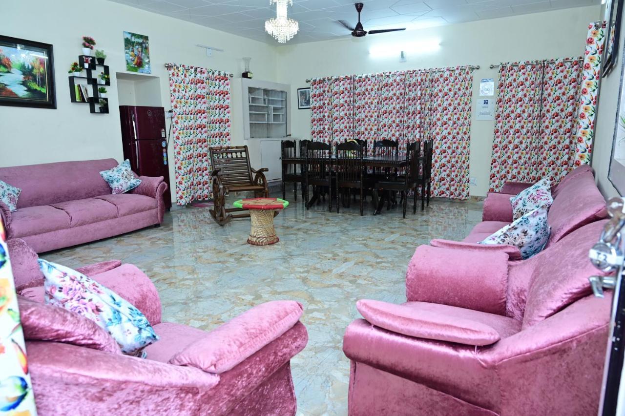 Dhairya'S Villa Home Away From Home ジャンムー エクステリア 写真