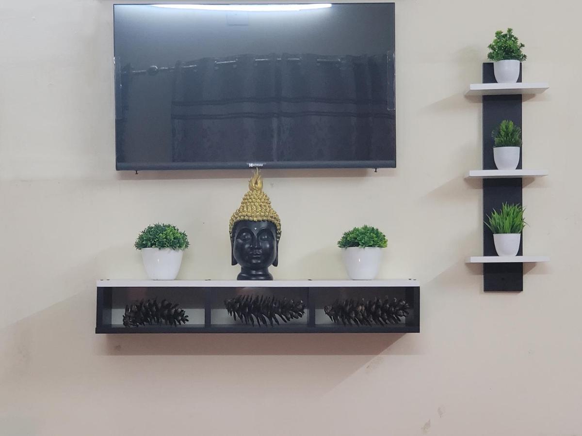 Dhairya'S Villa Home Away From Home ジャンムー エクステリア 写真